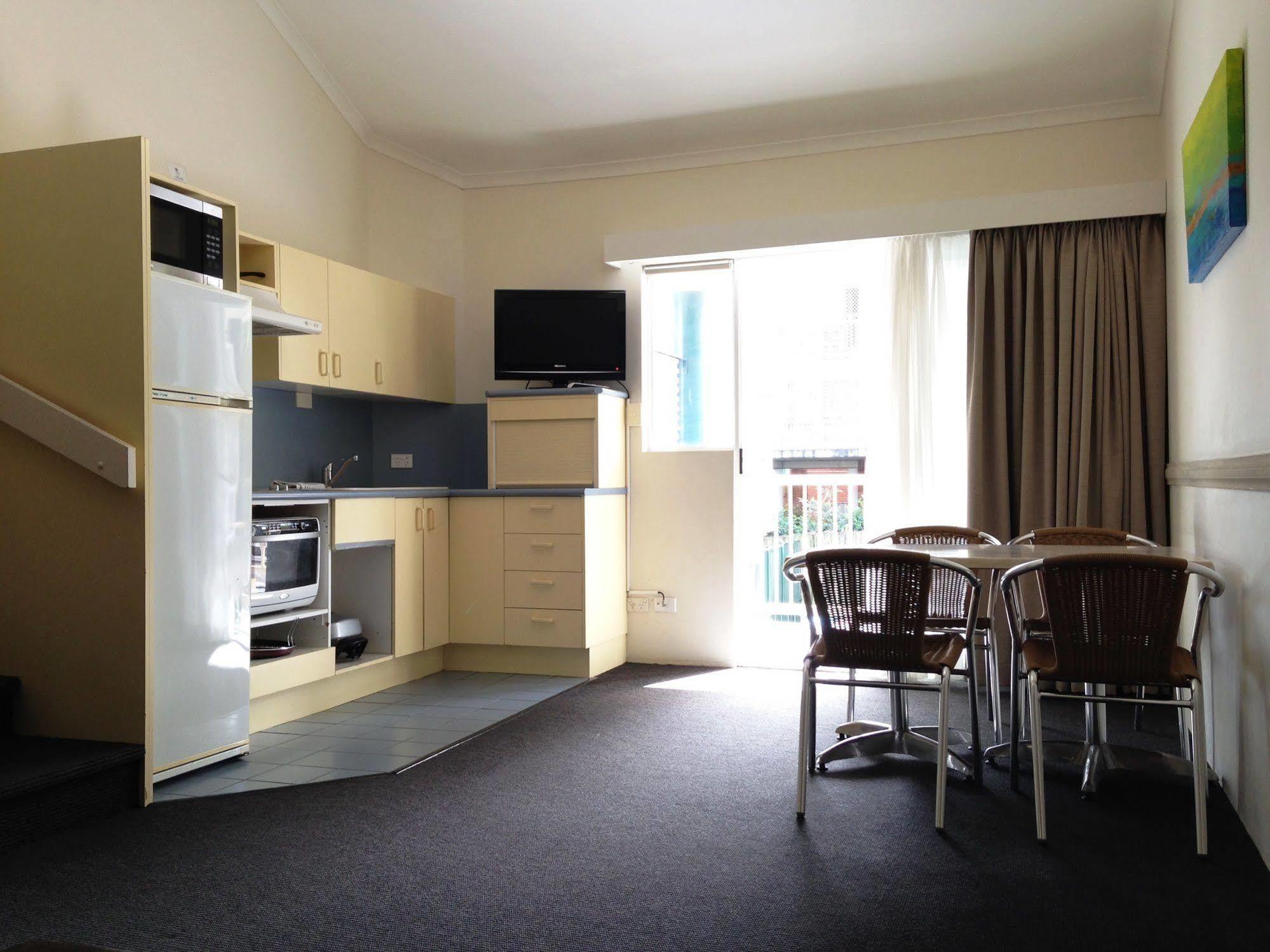 Toowong Inn & Suites Brisbane Dış mekan fotoğraf
